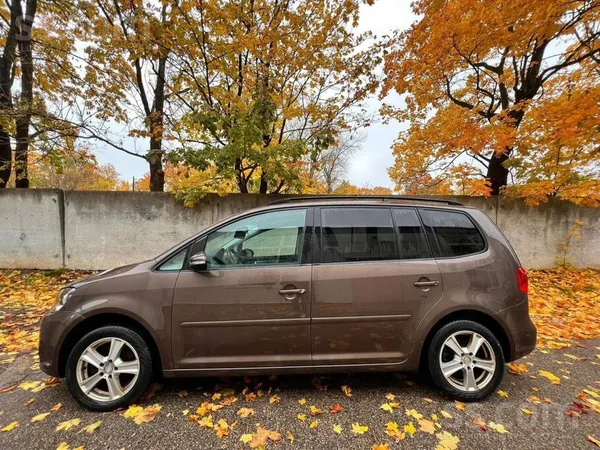 Ir Defekti

Jauda: 77Kw

Šis auto neatrodās mūsu auto placī Rīgā, Dārzciema