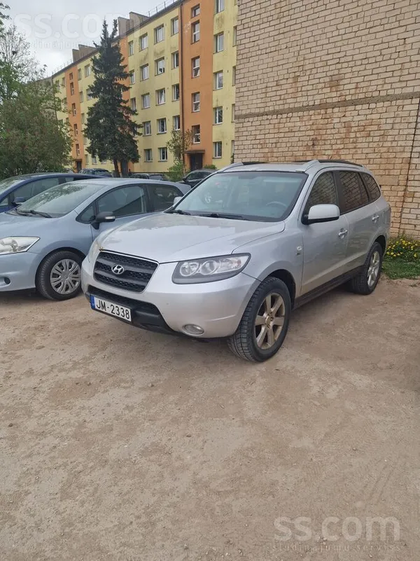 Hyundai Pārdodu savu auto sakarā ar jauno auto iegādi , ir
