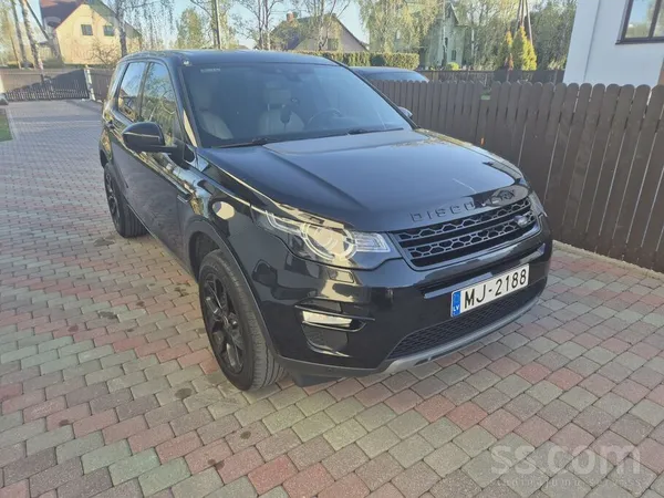Black edition, Hse bagātīgākā komplektācija, gaišais ādas salons, perferēts.