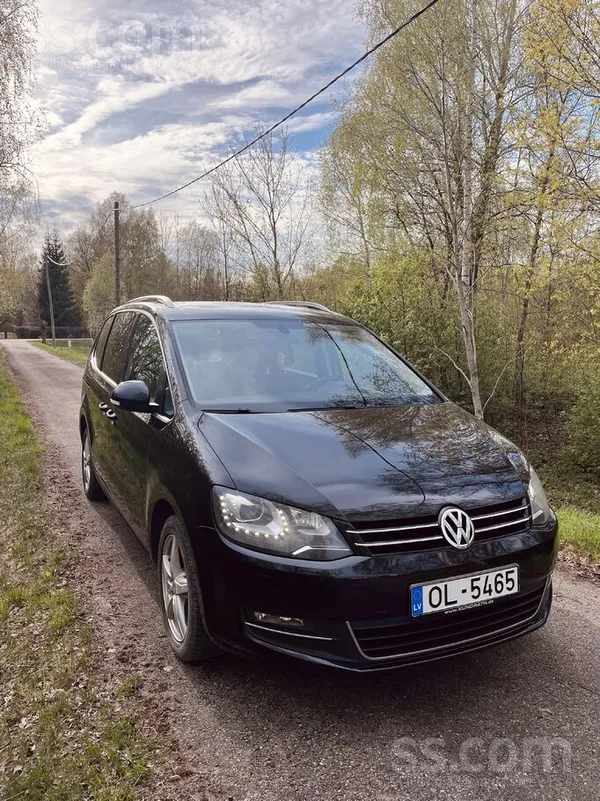 Volkswagen Tiek pārdots kopts un labi uzturēts VW Sharan. Iet