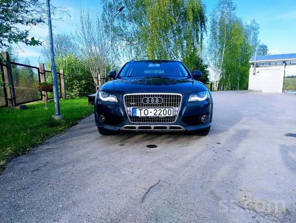 Audi Pārdodu audi allroad a4 b8, auto ļoti labā tehnisk