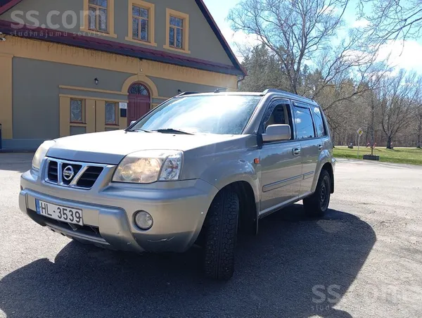 Nissan 2002.gada nissan x-trail, 2.2 dīzelis, komplektā 4