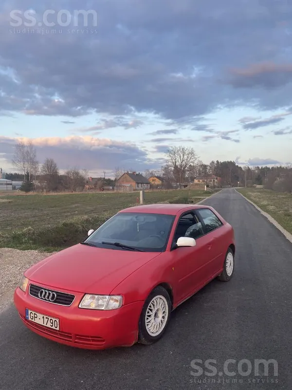 Audi Pārdodu Audi A3 1.8 benzīns (92kW)