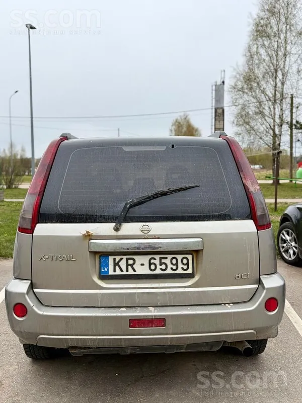 Pārdodu Nissam X-trail 2005 4x4
Ar dzinēja defektu