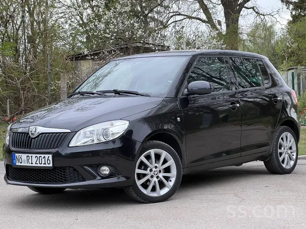 Skoda Škoda Fabia 1.2 benzīns/ 63kw. Četru cilindru benz