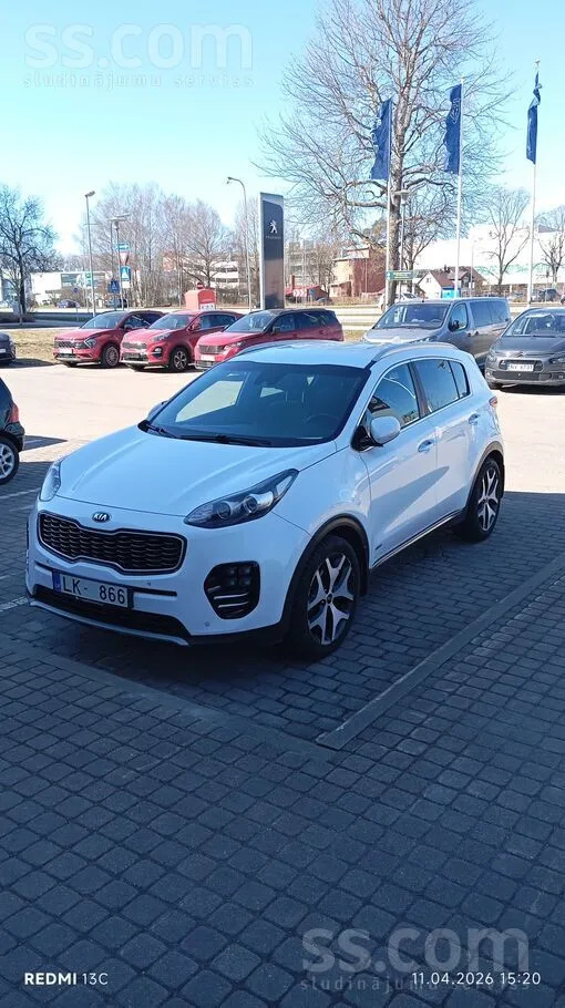 Bagātīga Gt-Line komplektācija. Iegādāta un regulāri apkalpota pie oficiālā