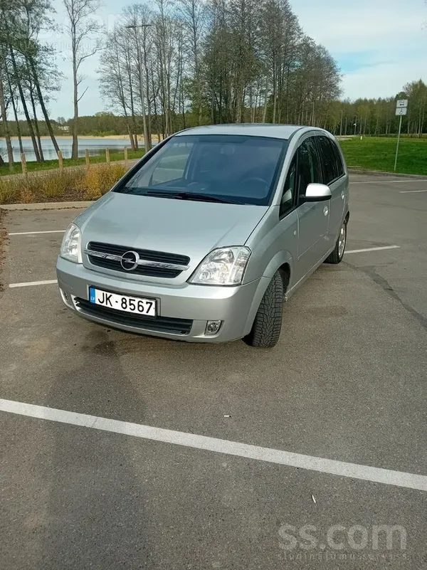 Opel Продаю Опель Мериву 1, 7 cd 5 кпп механика , фарко