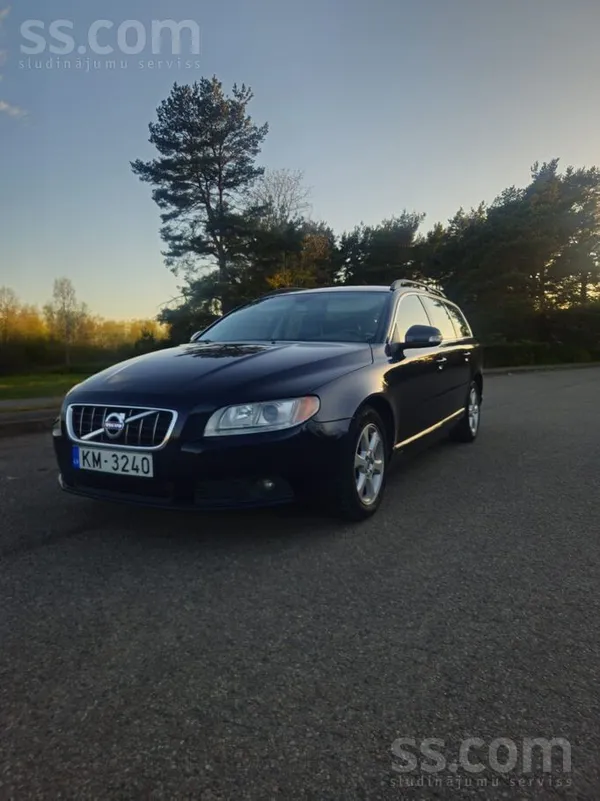 Volvo Pārdodu koptu Volvo V70 labā tehniskā un vizuālā s