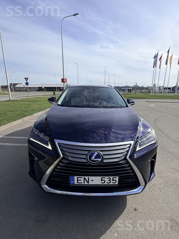 Lexus Rx450H, 2018

112 000 km Hibrīds Pilnpiedziņa (Awd)

Ideālā stāvok