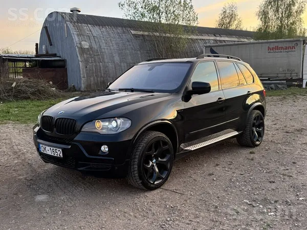 BMW Pārdodu BMW X5 3.0d 173kw. 