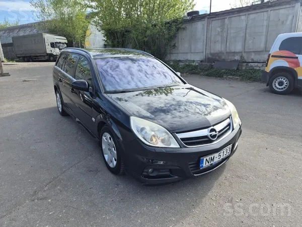 Pārdodu uzticamu un jaudīgu ģimenes auto – Opel Vectra universāli ar 3.0 dīz