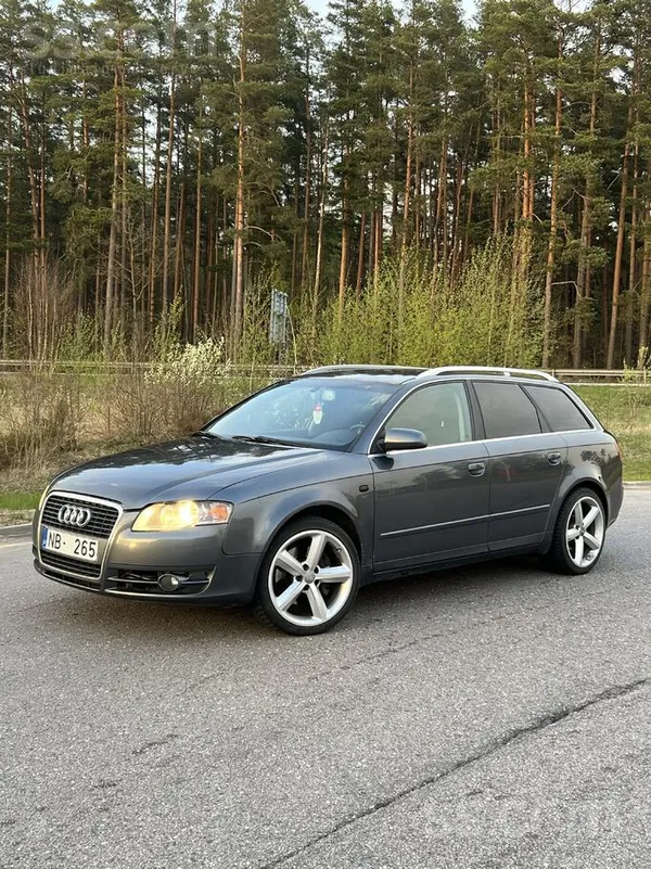 Pārdodu audi ļoti labā tehniskā stāvoklī. 
Brauc stabili un stingri, kārba