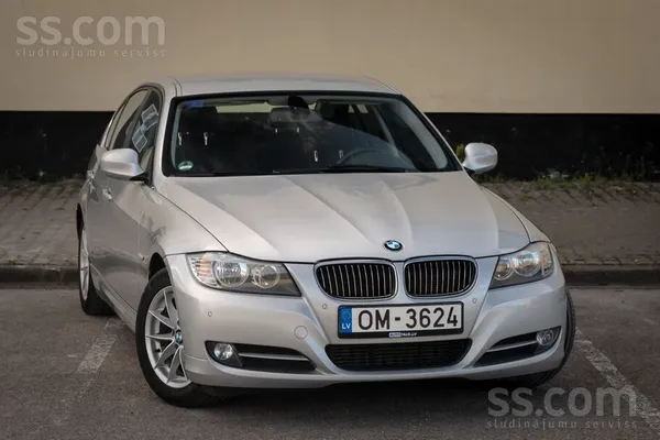 Bmw 320, 2.0 dīzelis, 2012.g. , 120kW

6 Pakāpju manuālā pārnesumkārba, ād