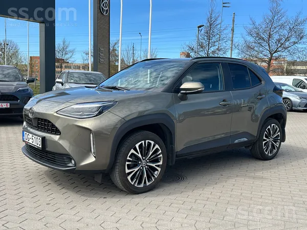 Toyota Toyota Yaris Cross Hybrid, pilnpiedziņa, 2024. gad