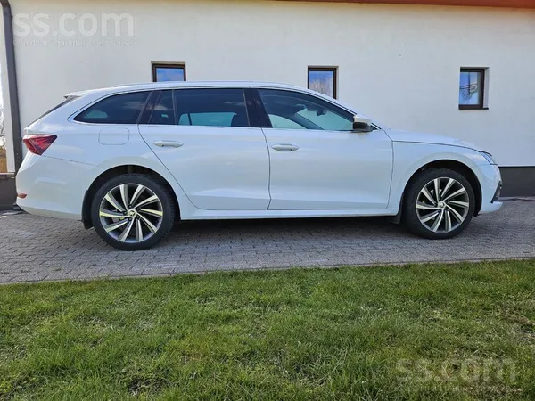 Skoda Pārdodas ekonomisks, kopts, bagātīgi aprīkots auti