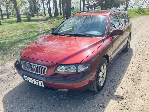 Volvo TA uz gadu. 2.5tdi 140zs Audi motors. Lielais klir