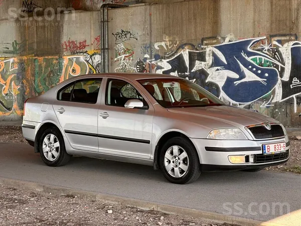Pārdod/maina/finansē Škoda Octavia sedans ar jaunu tehnisko apskati, uzticam