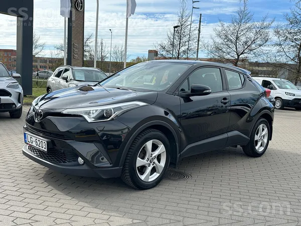 Toyota C-Hr, 2018. gada, 1.2L benzīns, 85 kW/ 116 Zs, Active komplektācija,