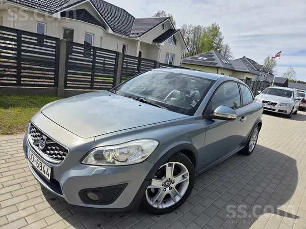 Volvo C30 1.6 Dīzelis 80 kw- Facelift modelis. Summum komplektacija - maksim