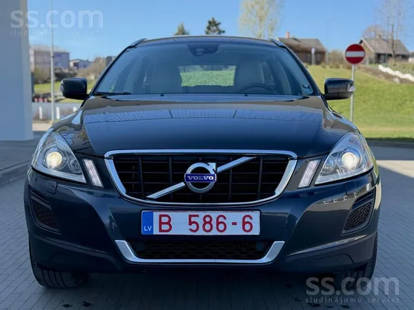 Volvo Volvo Xc60 D5 Awd Summum, 2.4D . Facelift. Automāt