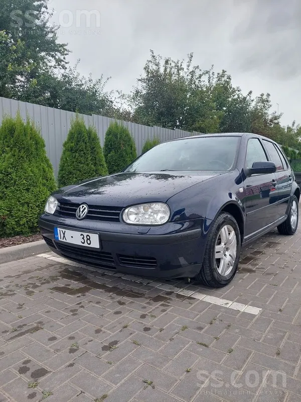Volkswagen Pārdodu ērtu un praktisku auto. 66kw. Teicamā tehn