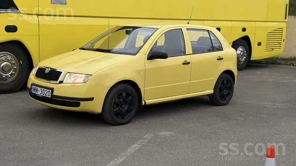 Pārdošanā Fabia
Tikko izieta tehniskā apkate (csdd redzams). 
Priekšējās b