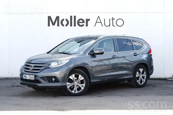 Honda Cr-V Awd (4x4) 2.0 benzīns (155zs) ar automātisko Pārnesumkārbu. 

P