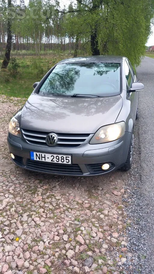 Pārdodu VW Golf Plus (2007. gads) ar 1.9 Tdi dzinēju. Zobsiksna mainīta 2022