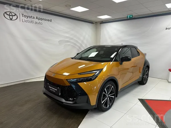 Toyota Mazlietots auto, pieejams uzreiz - Toyota C-Hr Cro