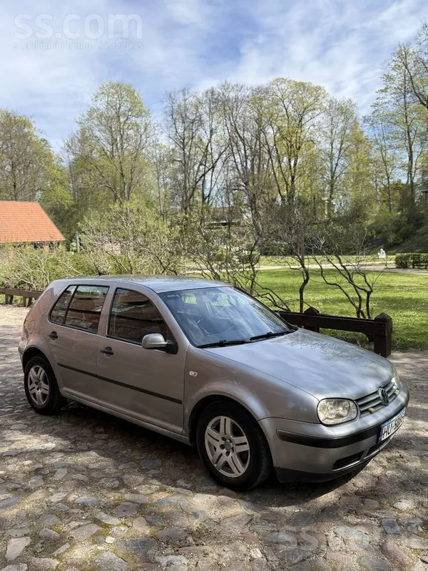 Volkswagen Pārdodu golfiņu. Labs darba auto. Ir sakabes āķis 
