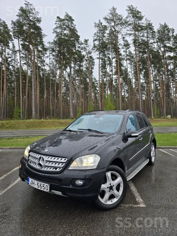 Mercedes Pārdodu MB Ml320 ar bagātu komplektāciju. Auto ir 