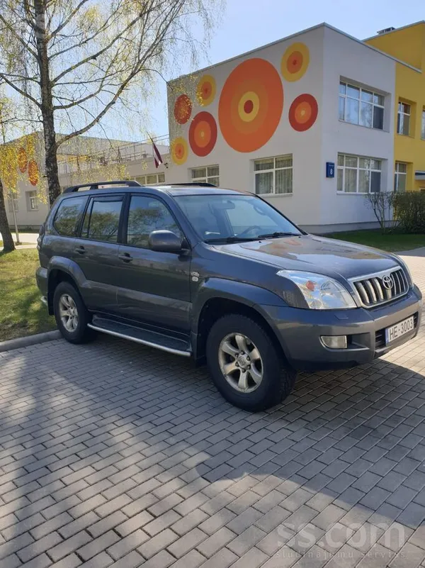 Toyota Laba stāvoklī. Kopts un labi uzturēts. Kārtīgs, vi