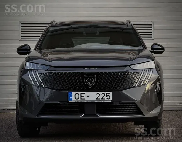 Peugeot 5008 GT Hybrid 136 E-Dcs6, 7 vietas - spēkā rūpnīcas garantija - līd