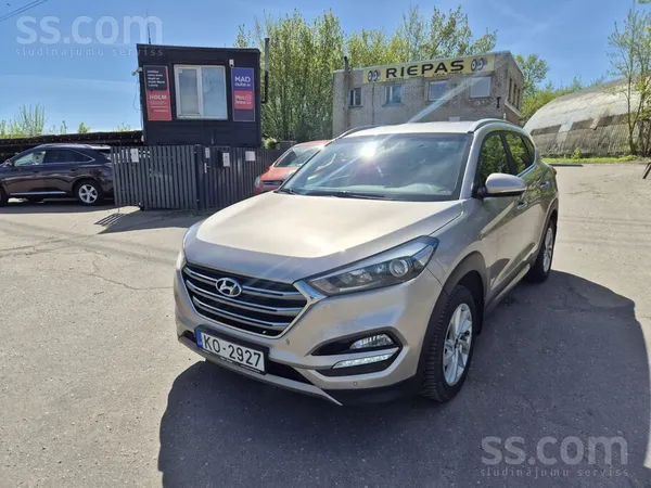 Hyundai Tucson 1.6l benzīns. 130kw
Tehniskā apskate derīga līdz 03.2027
Vi