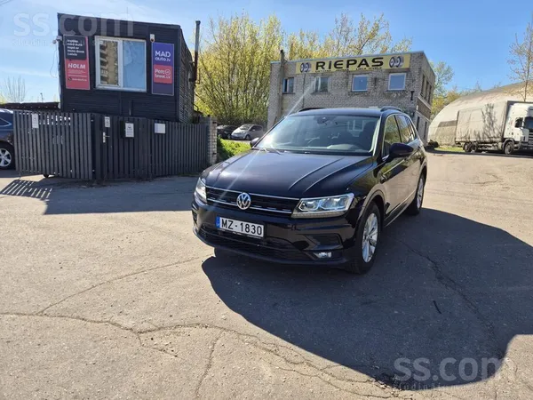 VW Tiguan 1.5l benzīns. 110kw
Tehniskā apskate derīga līdz 08.2027
Vid. d.