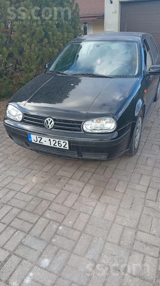 Labā stāvoklī, viss darbojas, sēdies un brauc.
