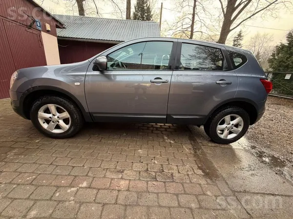 Nissan Pārdodu labu Nissan Qashqai ar 2, 0 tdi 110kw moto