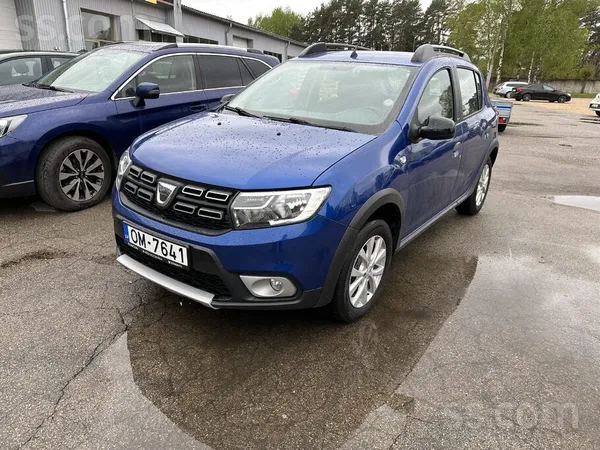 Dacia Юбилейный выпуск Dacia Sandero Stepway 1.0 74kw Lp