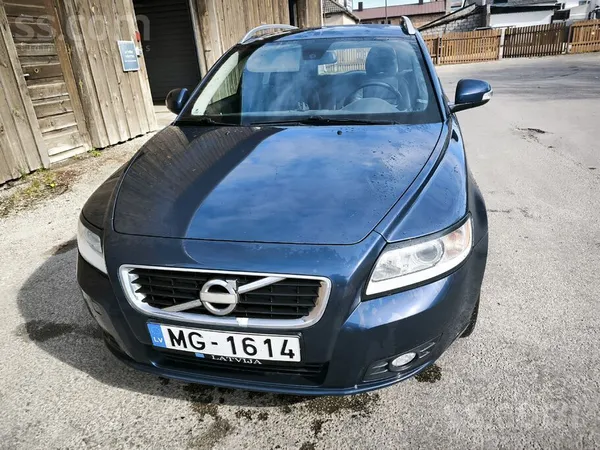 Volvo Pārdod Volvo V50 1.6D. Auto ir labā tehniskā kārtī