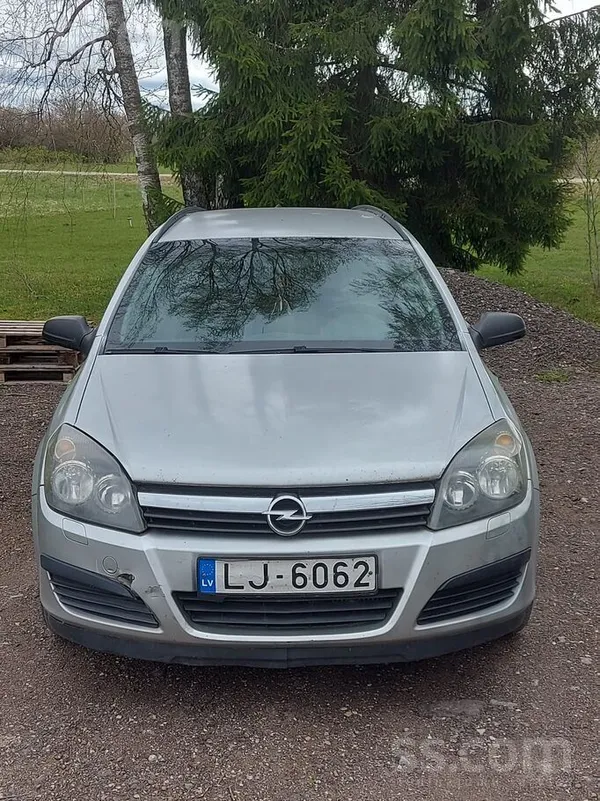 Opel Pārdodu Opel Astra 2005.gada decembra. Ir vizuāli 