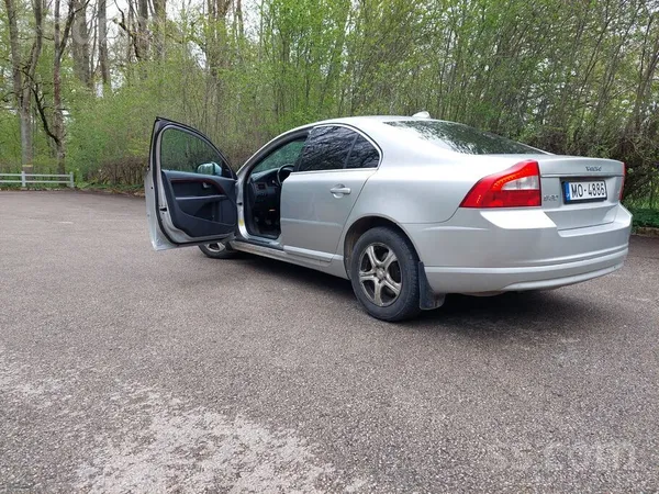 Volvo Pārdod Volvo S80 2.4 dīzelis 136kW labā tehniskā K