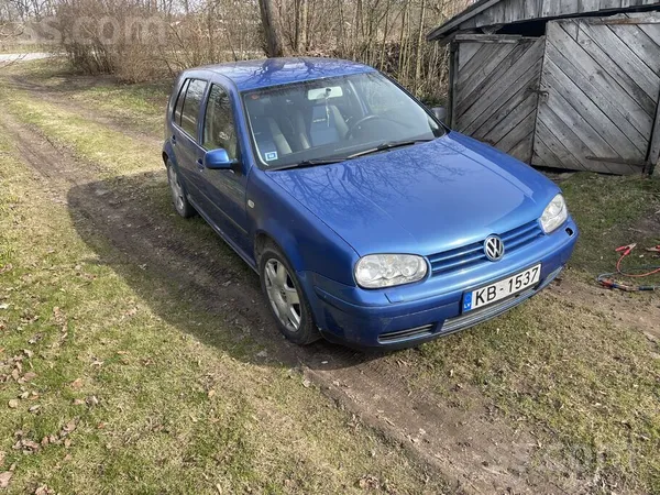 Golfs uz detaļām. Ir slimības lapa.