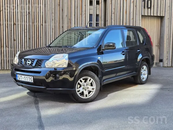 Nissan Pārdodu Nissan X-Trail 4x4, 2.0 dīzelis, 6 ātrumu 