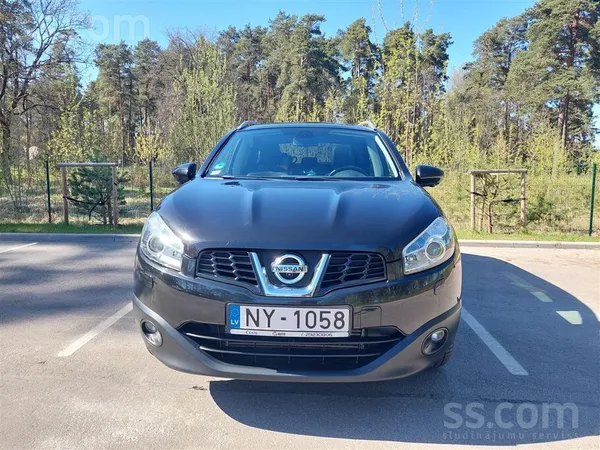 Nissan Nissan Qashqai+2 1.6 dīzelis, 96Kw 4x4 ar manuālo 