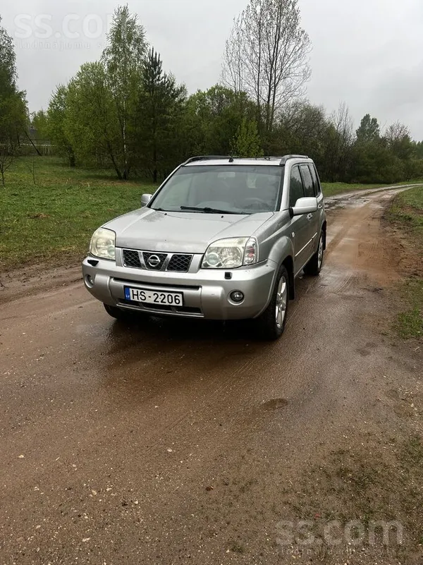 Nissan Pardodas labs Nissan x-treil 2.2 100kw