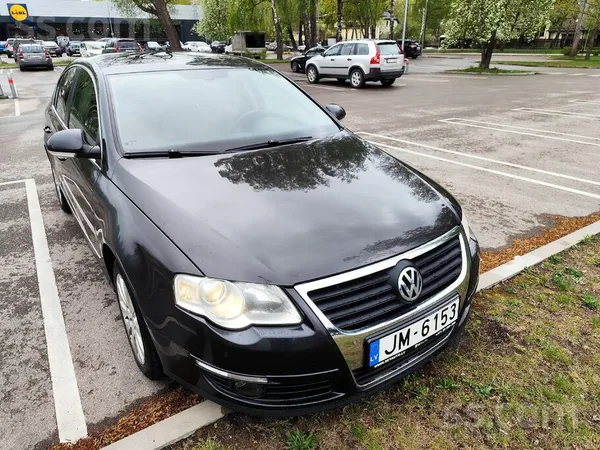 Pārdodas 2010 gada passat B6. 2.0 Tdi (comonrail) 103Kw. 
Pie 370 000 km ma
