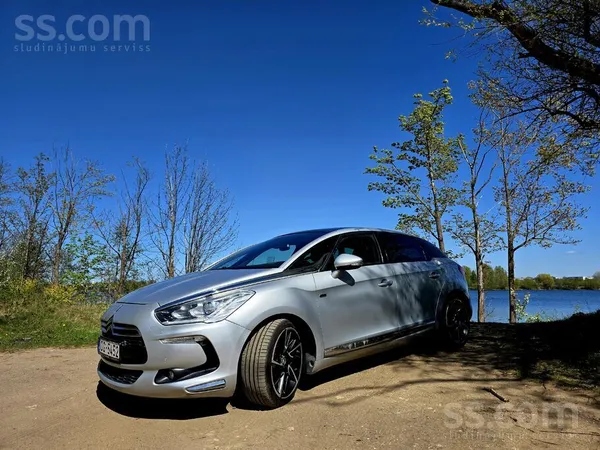 Pārdodu Citroen DS 5 4x4 2014 gada. 2.0 Dīzelis Hibrīds, automātiskā pārnesu
