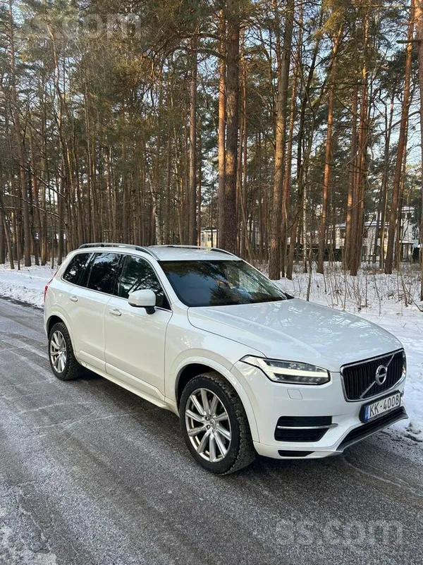 Pārdod Volvo XC 90 , 2.0 dīzelis, D5, 4X4 pilnpiedziņa. 
Teicamā tehniskā k