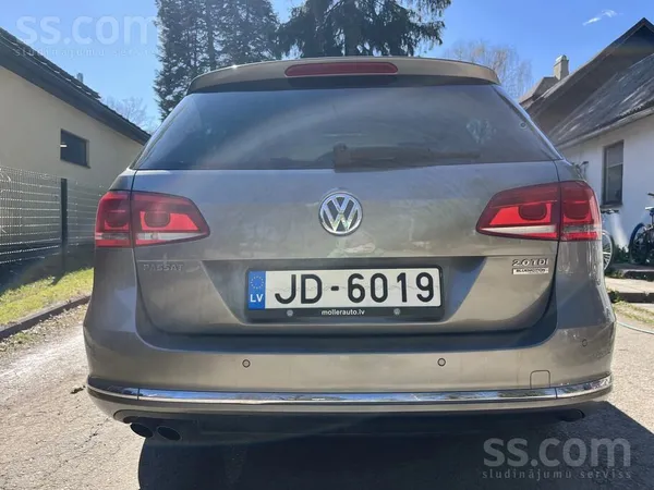 Volkswagen Pirmā reģistrācija: 20.12.2012.