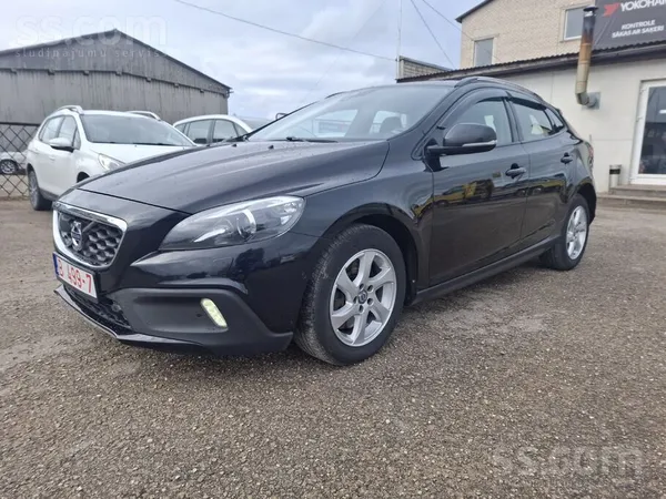 Volvo Volvo v40 Cross Country 2.0d 